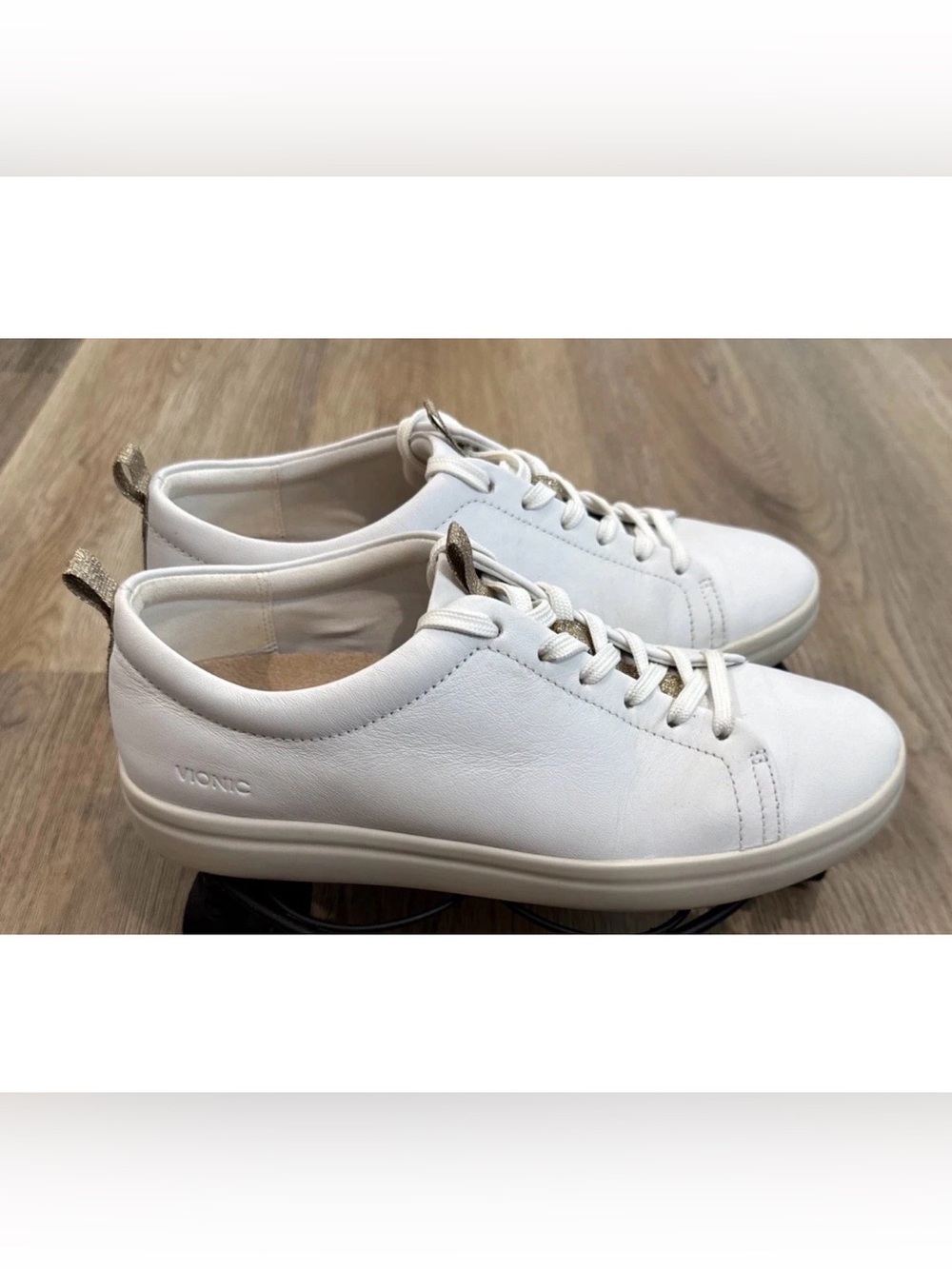 Vionic Paisley Women Shoes White Leather Lace Up Low Top Casual Sneaker Size 7